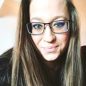 Meet your Posher, Ann-marie